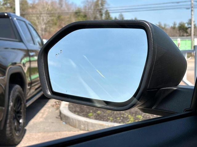 Used 2026 Ford Explorer Active image 28