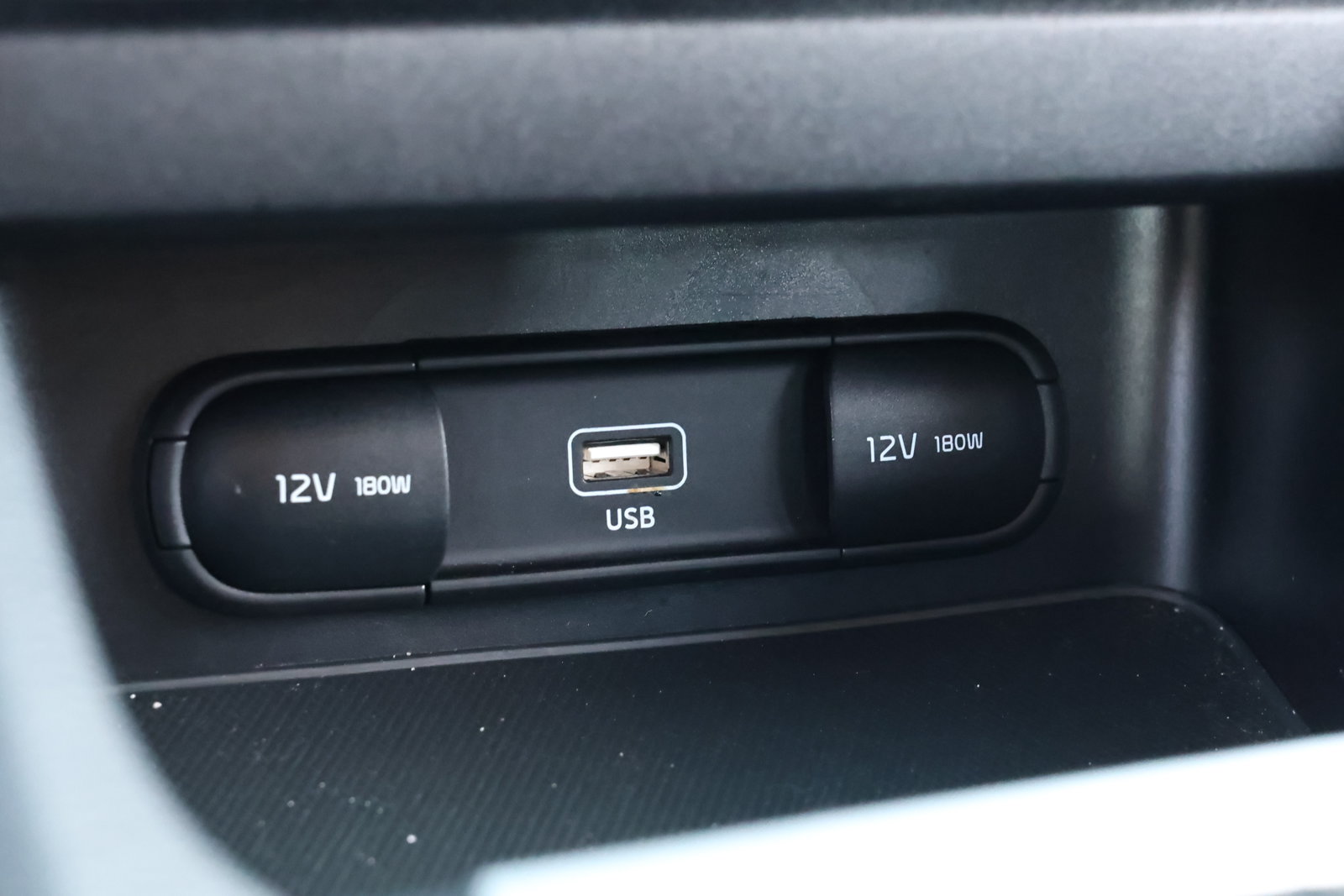 Used 2023 Kia Forte LXS w/ LXS Technology Package FWD image 22