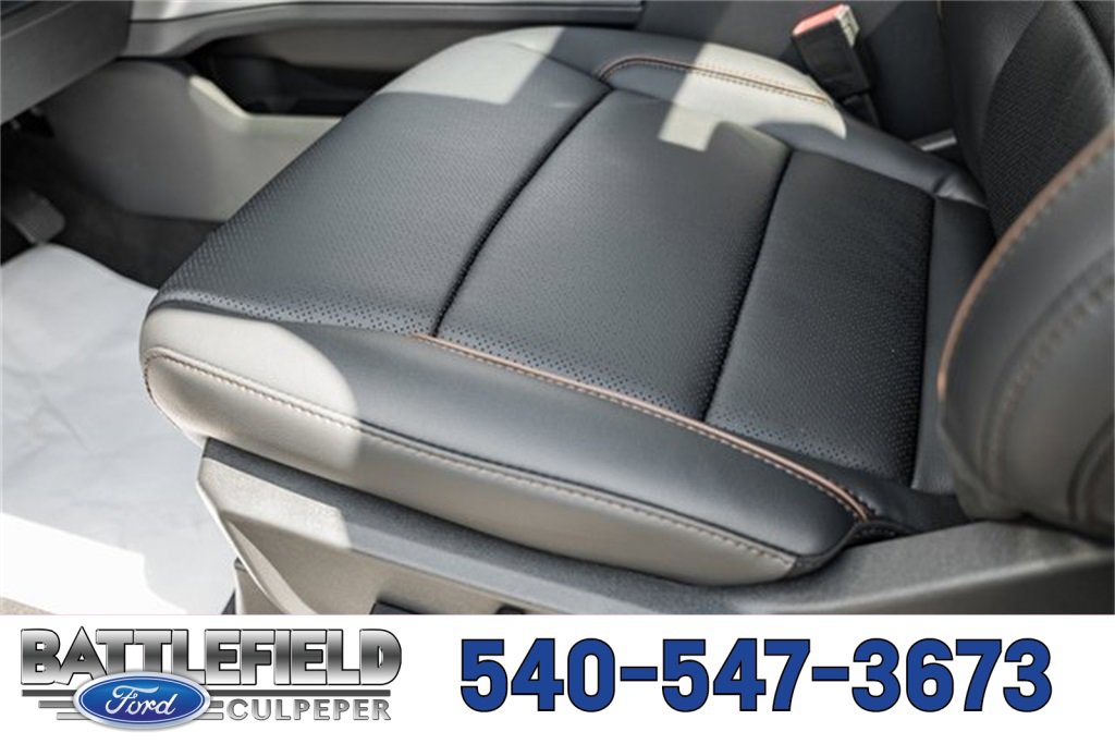 New 2026 Ford F350 Lariat w/ Chrome Package image 33