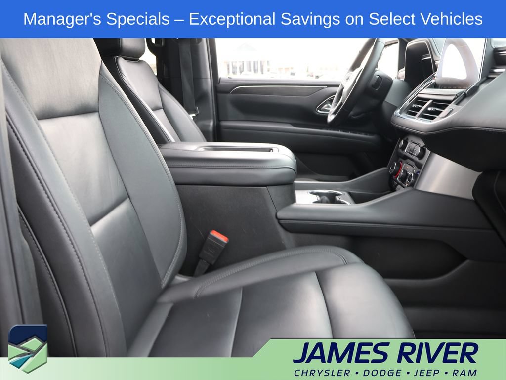 Used 2024 Chevrolet Suburban LT AWD/4WD image 9