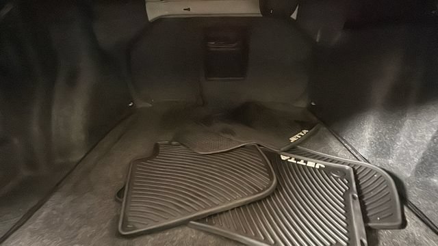 Used 2017 Volkswagen Jetta SE FWD image 28