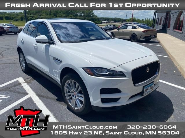 Used 2017 Jaguar F-PACE Prestige AWD/4WD image 2