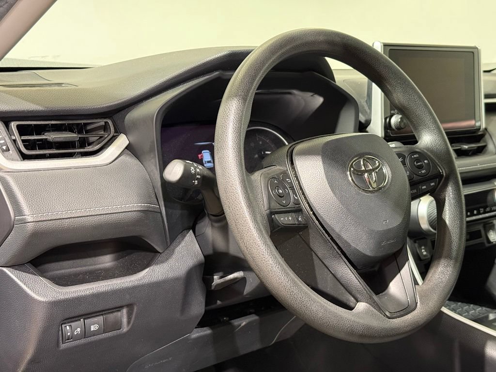 Certified 2024 Toyota RAV4 XLE FWD image 17