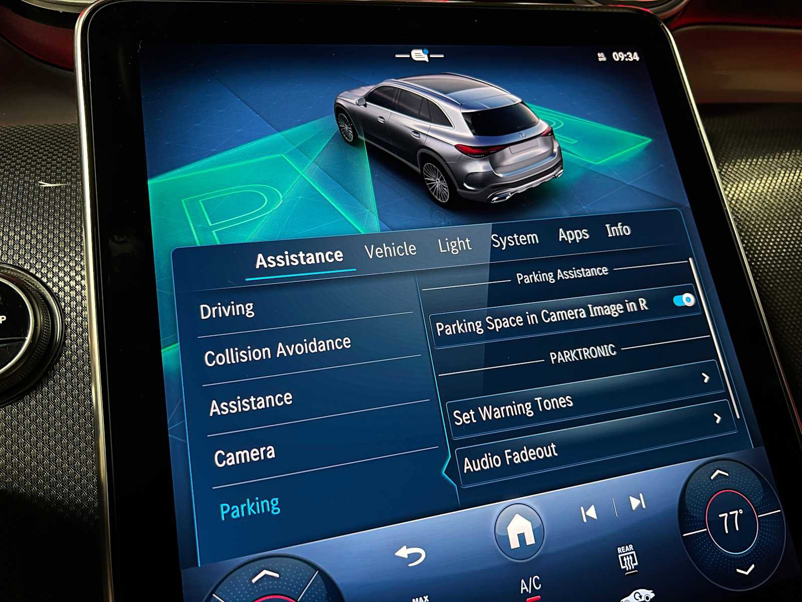 Certified 2025 Mercedes-Benz GLC 300 4MATIC image 36