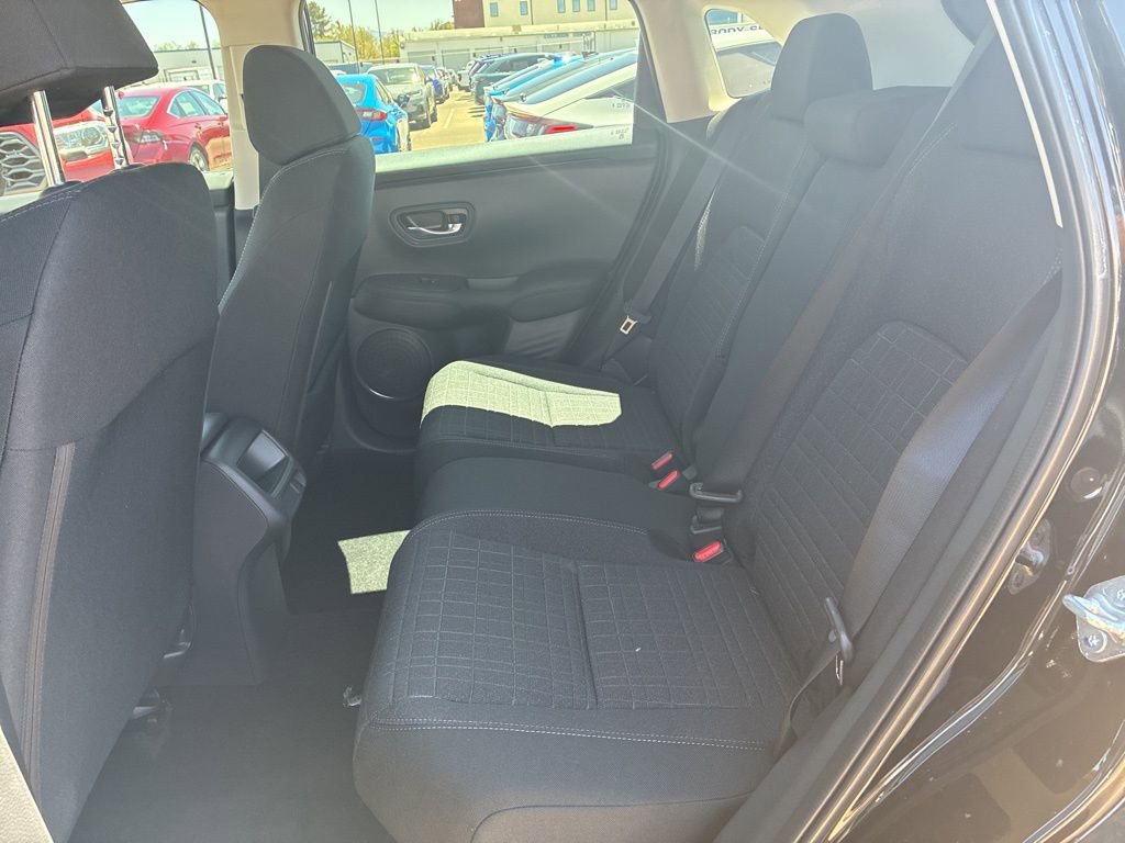 New 2025 Honda HR-V LX image 10