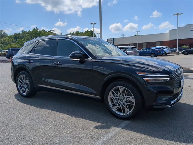 Used 2024 Genesis GV70 2.5T w/ Advanced Package image 2