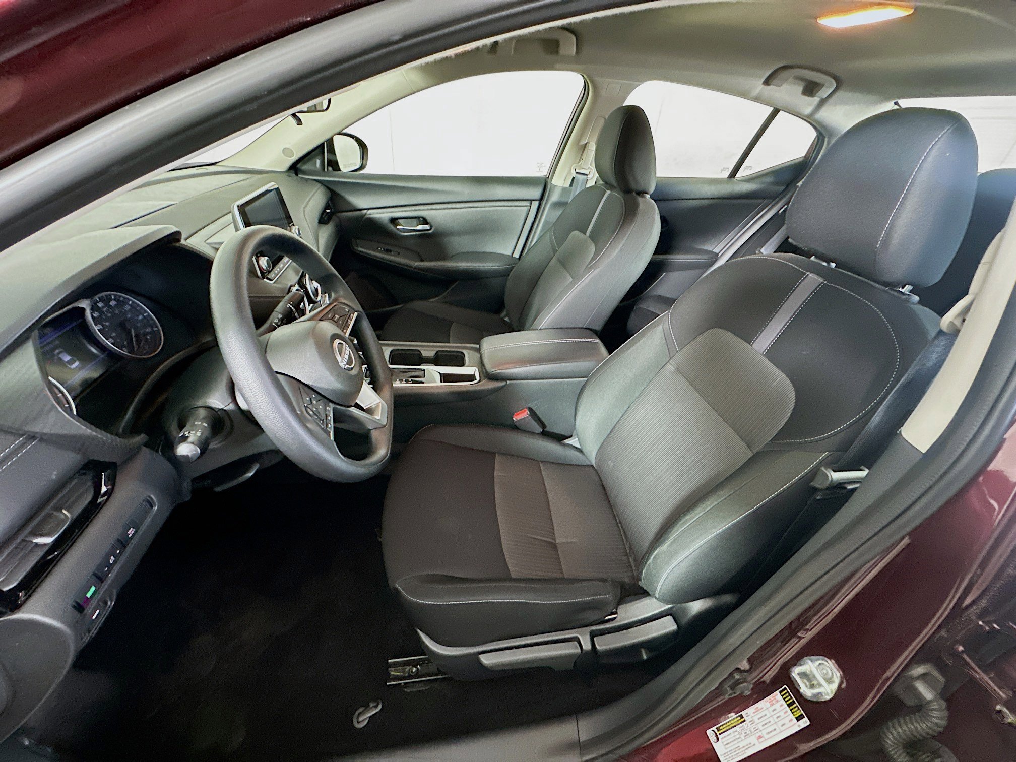 Used 2025 Nissan Sentra SV image 13