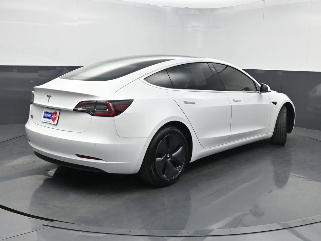 Used 2019 Tesla Model 3 Standard Range Plus image 22