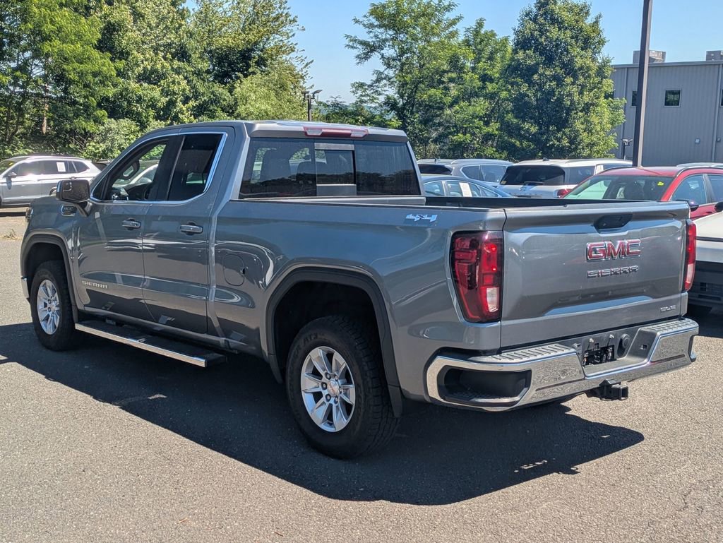 Used 2020 GMC Sierra 1500 SLE w/ SLE Value Package AWD/4WD image 4