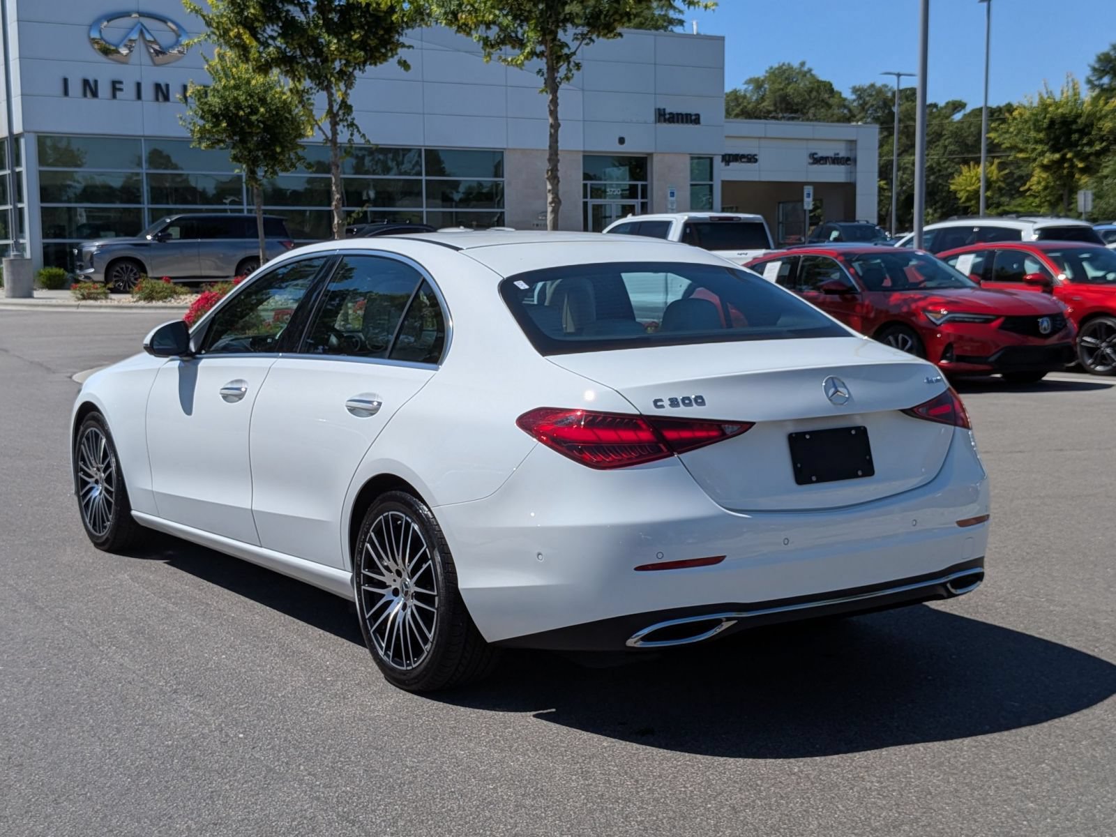 Used 2023 Mercedes-Benz C 300 4MATIC Sedan image 5