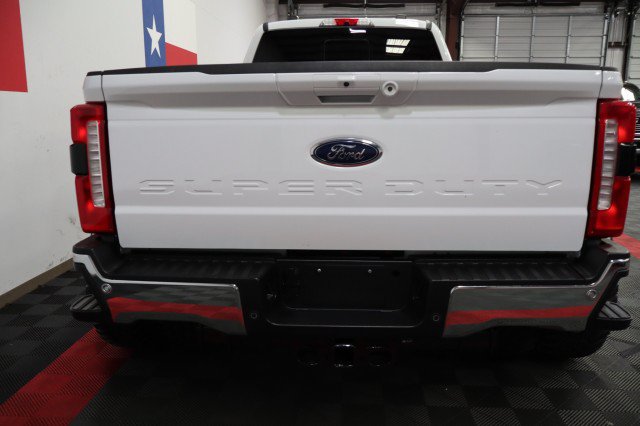 Used 2024 Ford F350 Lariat w/ FX4 Off-Road Package AWD/4WD image 24