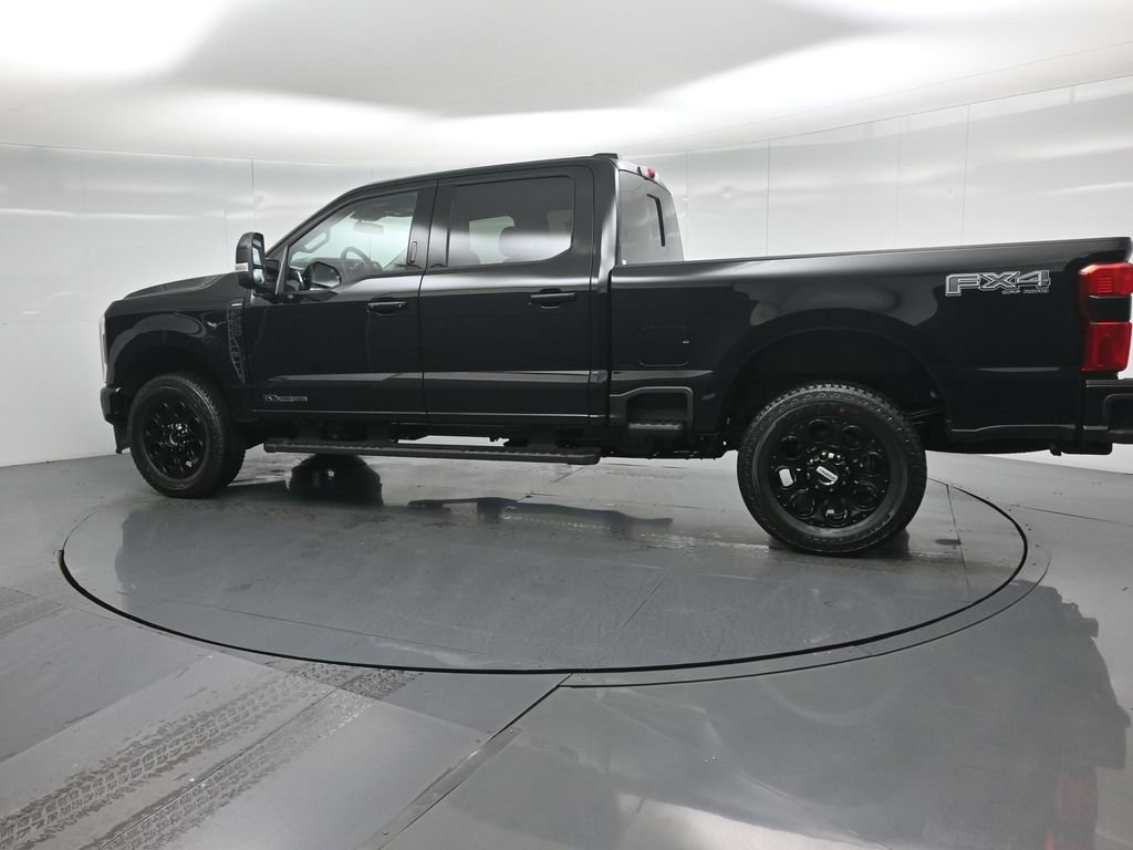 New 2026 Ford F250 Lariat w/ Black Appearance Package image 6
