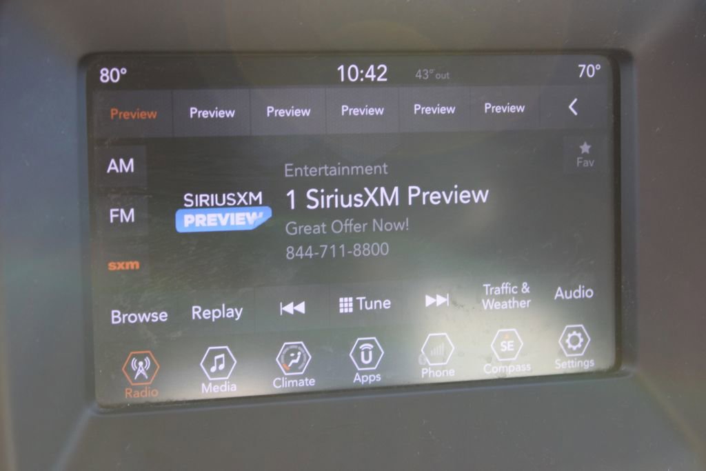 Used 2018 Jeep Compass Latitude w/ Popular Equipment Group image 26