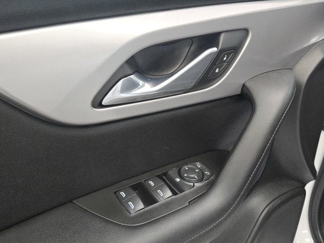 Used 2021 Chevrolet Blazer LT FWD image 19