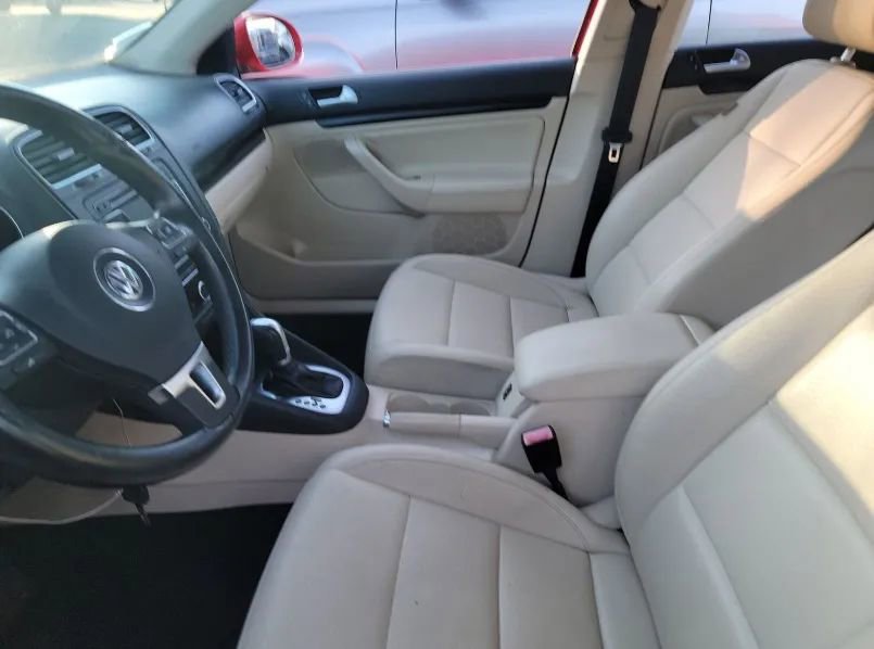 Used 2013 Volkswagen Jetta TDI image 12