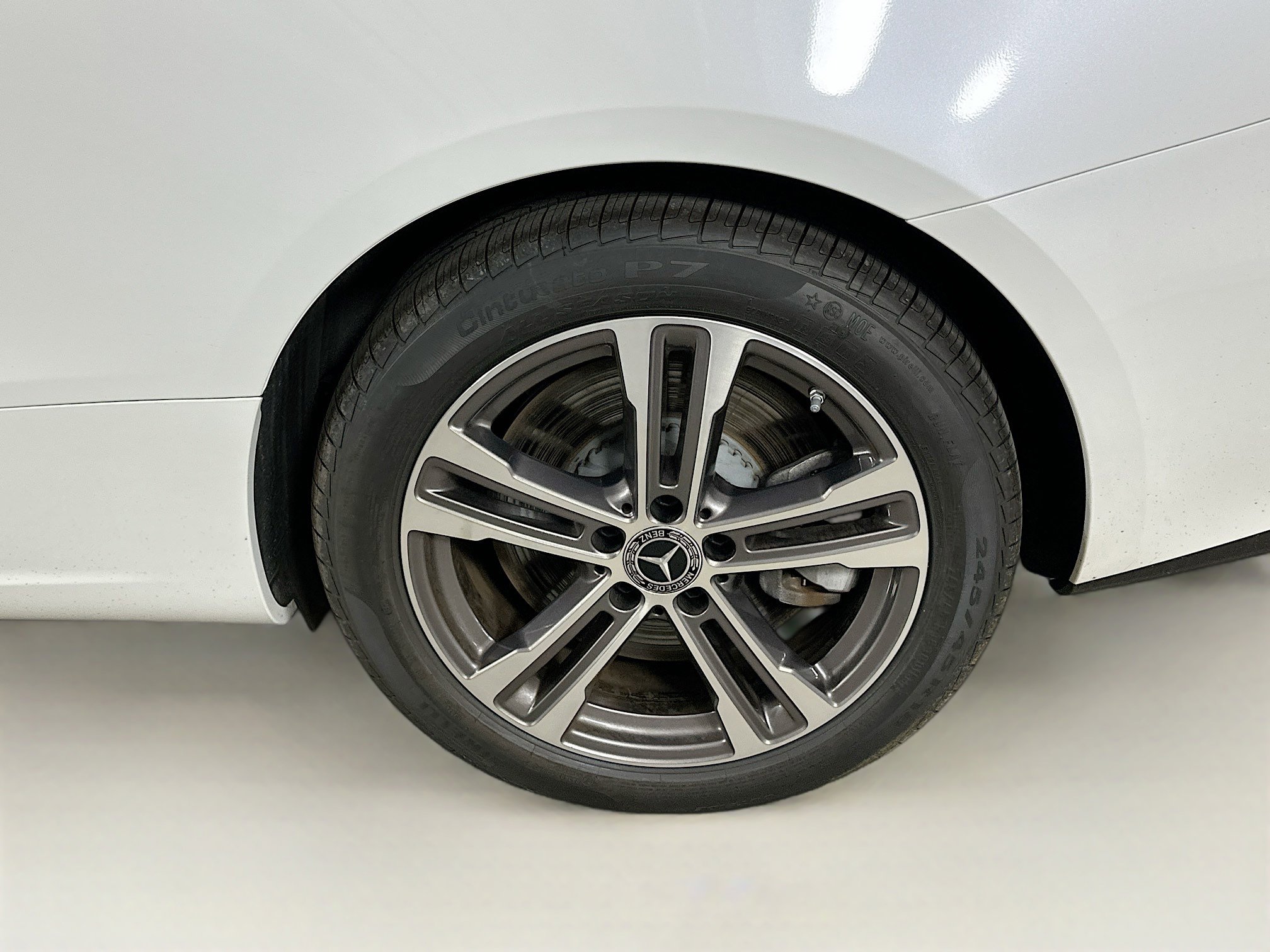 Used 2023 Mercedes-Benz E 450 4MATIC Coupe image 41