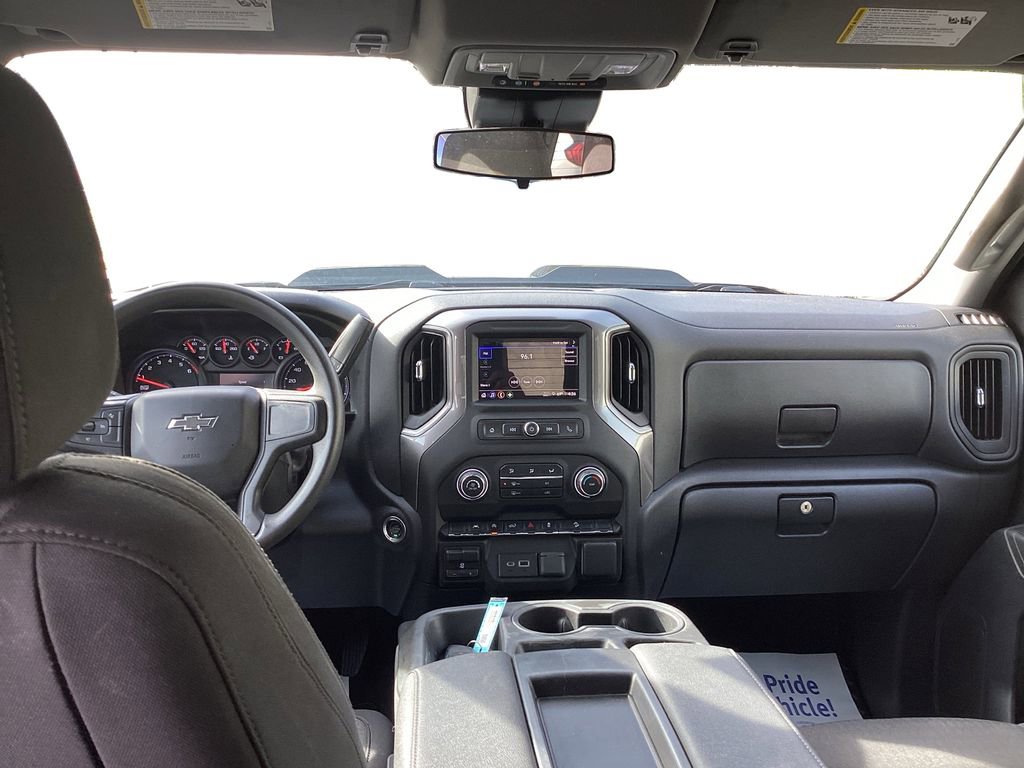 Used 2023 Chevrolet Silverado 1500 Custom Trail Boss w/ LPO, Dark Essentials Package image 10