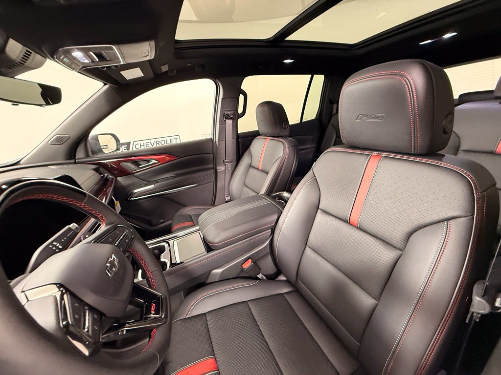 New 2026 Chevrolet Traverse RS w/ LPO, Floor Liner Package AWD/4WD image 50