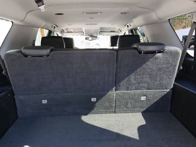 Used 2020 GMC Yukon XL Denali image 23