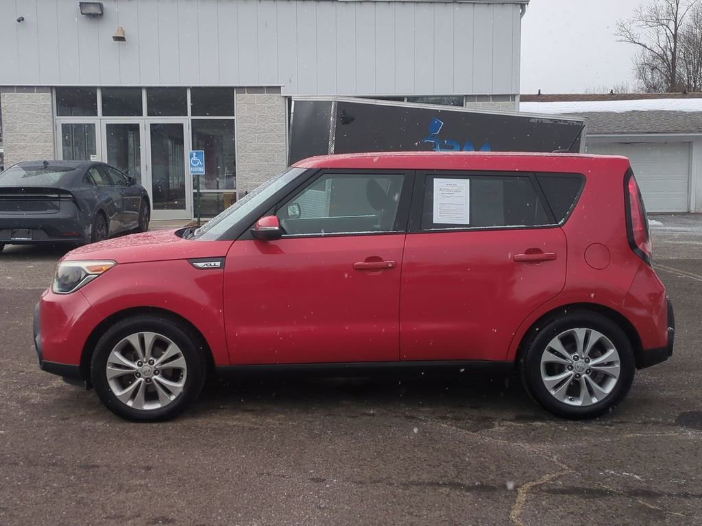 Used 2014 Kia Soul + image 7