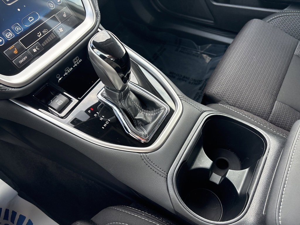 Certified 2025 Subaru Outback Premium w/ Popular Package #1A image 18