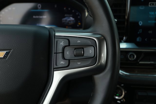 Used 2025 Chevrolet Silverado 1500 LT image 14