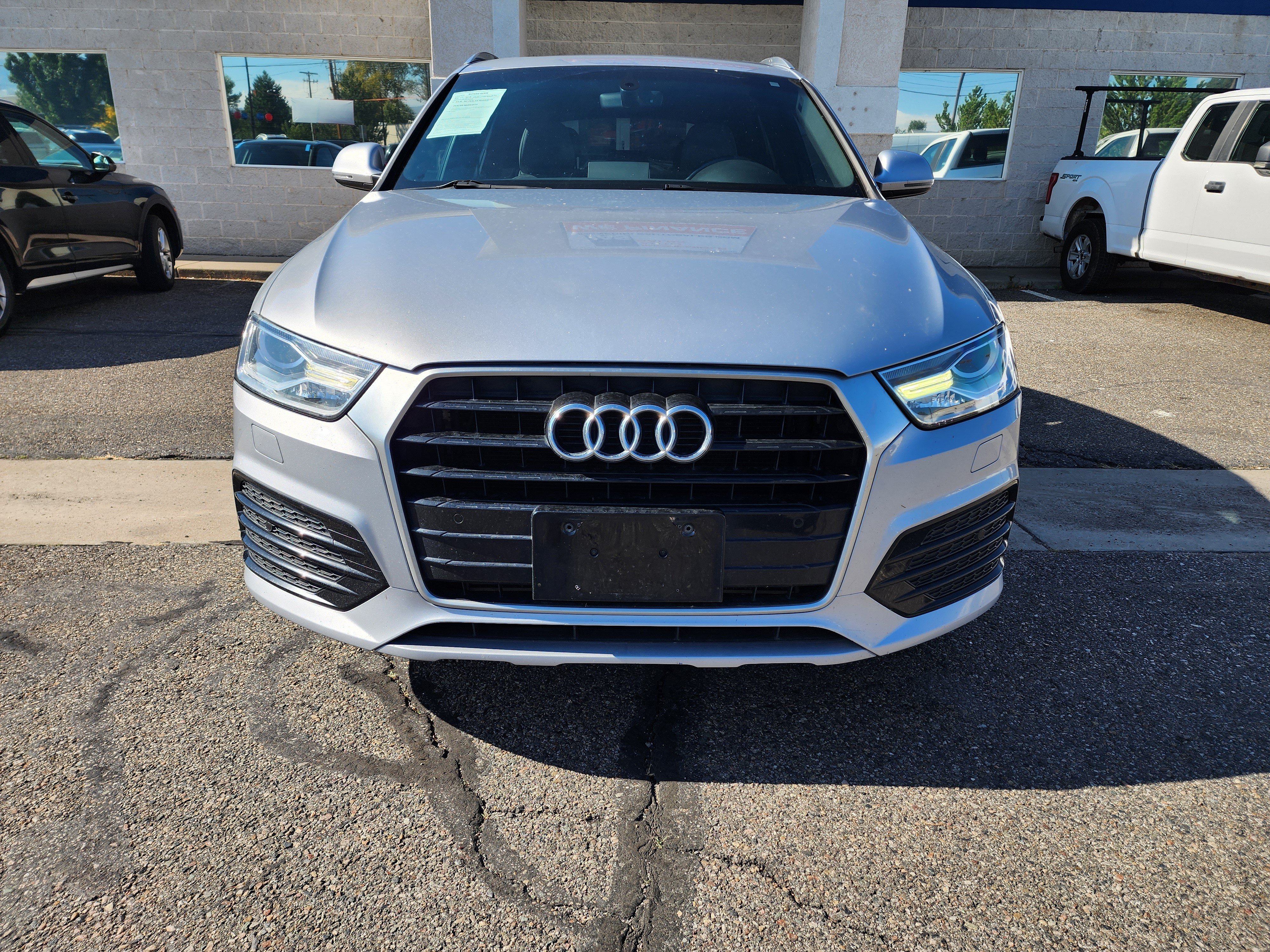 Used 2018 Audi Q3 2.0T Premium w/ Convenience Package FWD image 2