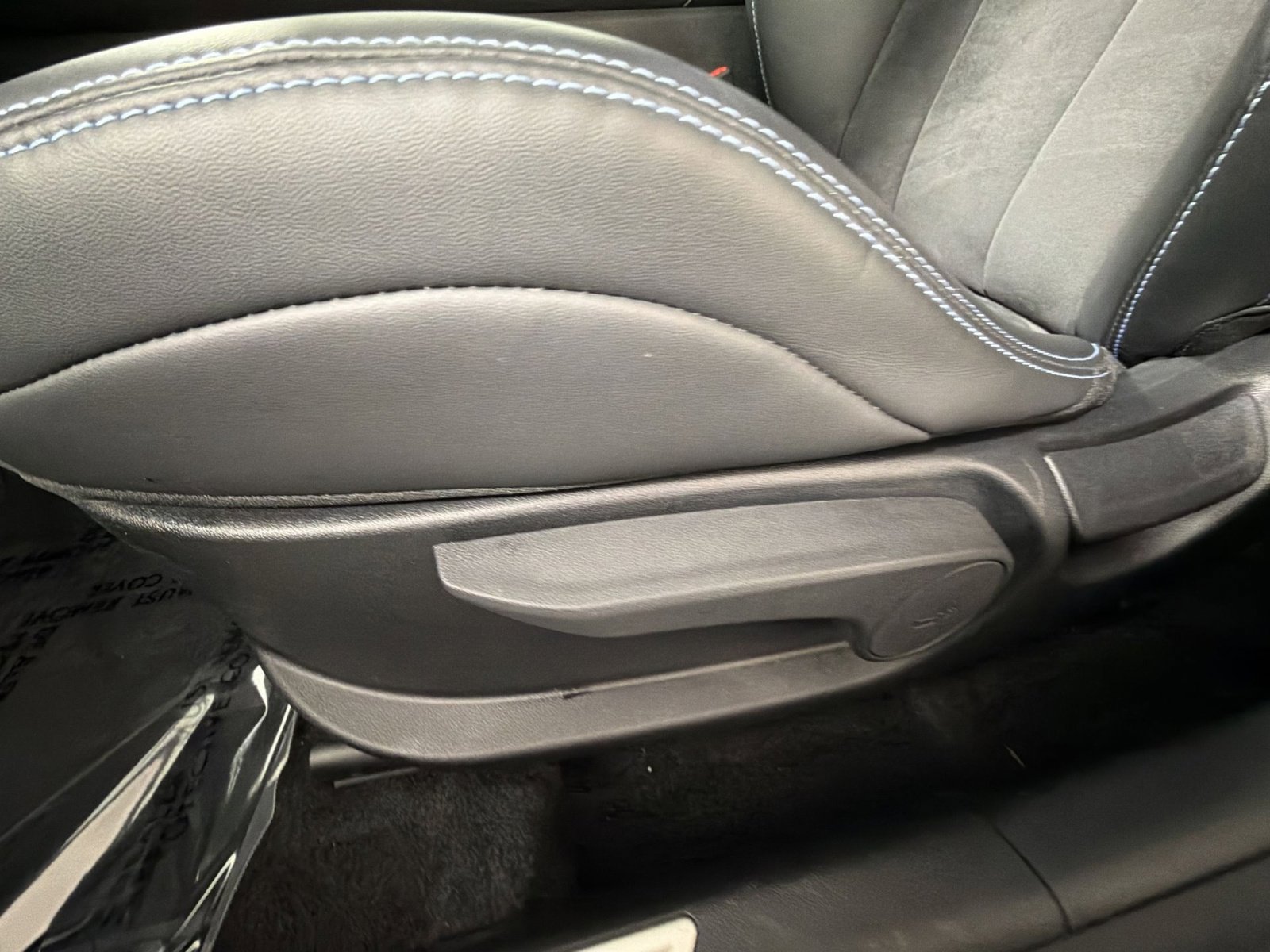 Used 2024 Hyundai Elantra N Base image 14