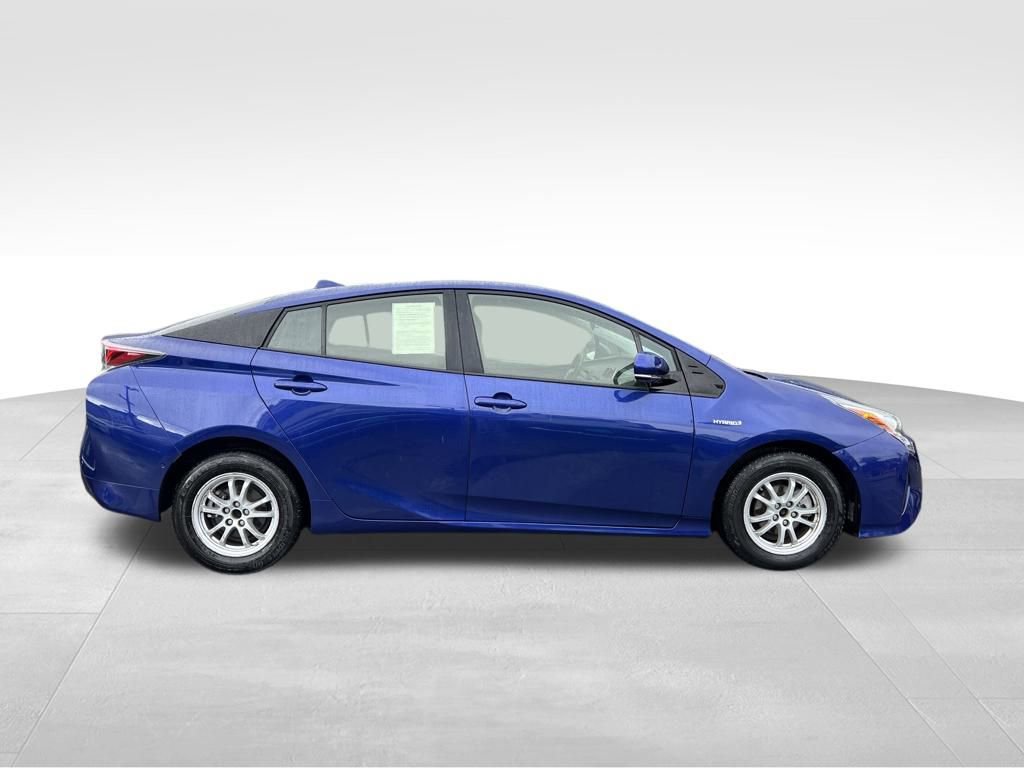 Certified 2018 Toyota Prius Three image 6