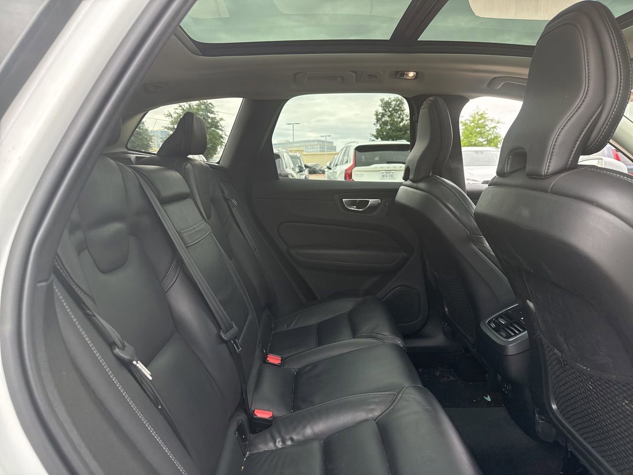 Certified 2021 Volvo XC60 T5 Inscription w/ Advanced Package FWD image 13