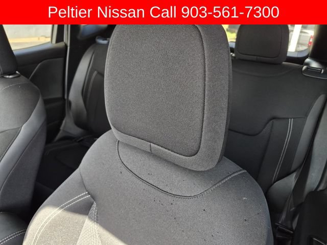 Used 2023 Jeep Renegade Altitude w/ Convenience Group I AWD/4WD image 19