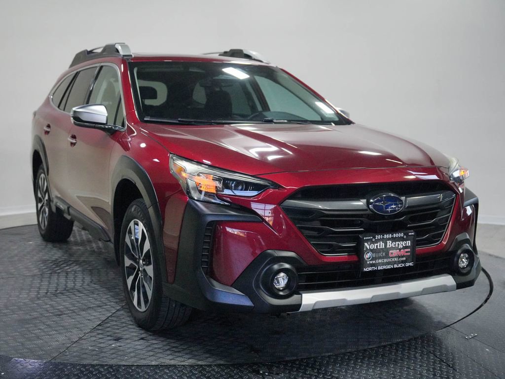 Used 2023 Subaru Outback Touring XT AWD/4WD image 3