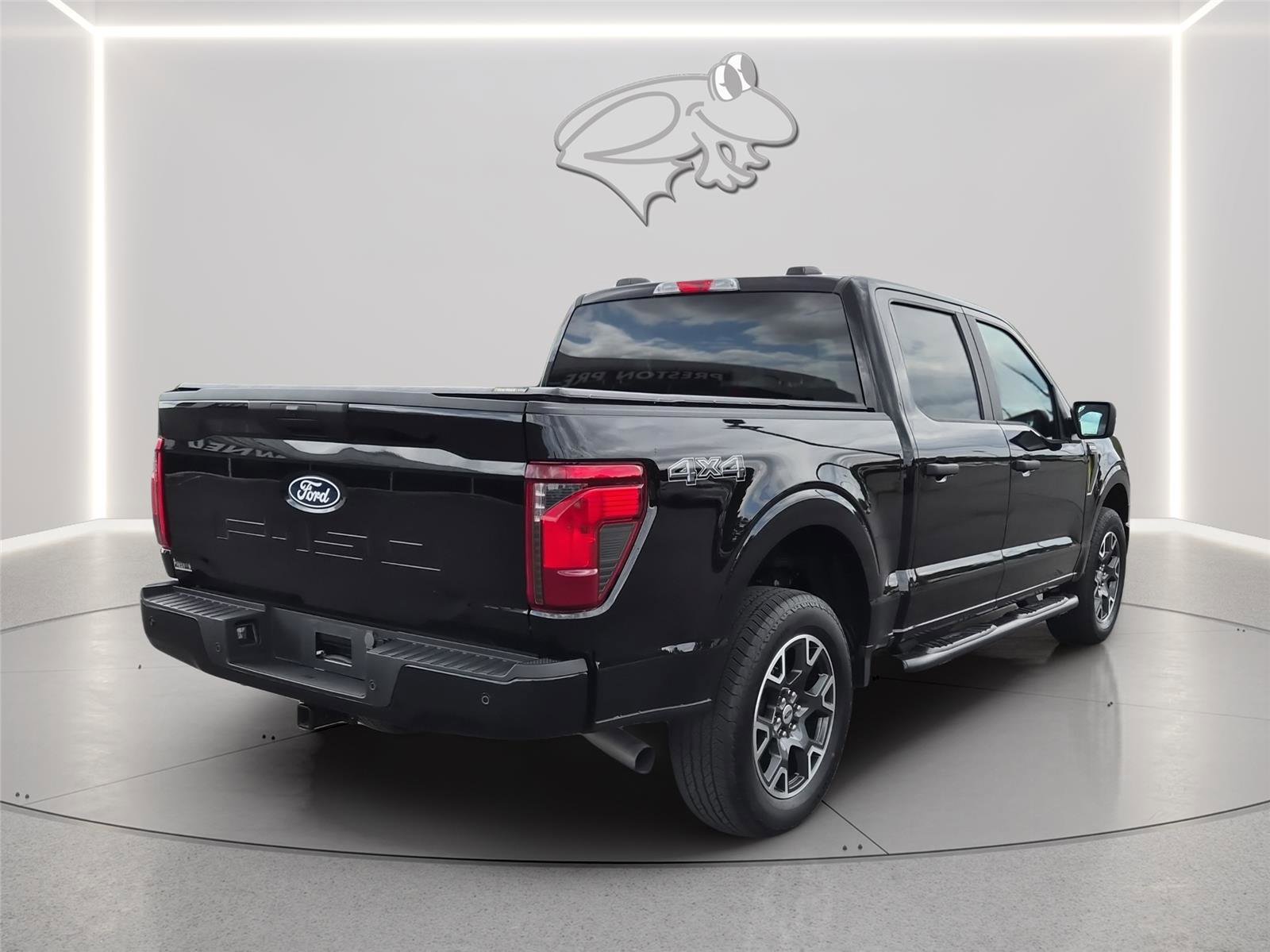 Used 2024 Ford F150 STX AWD/4WD image 5