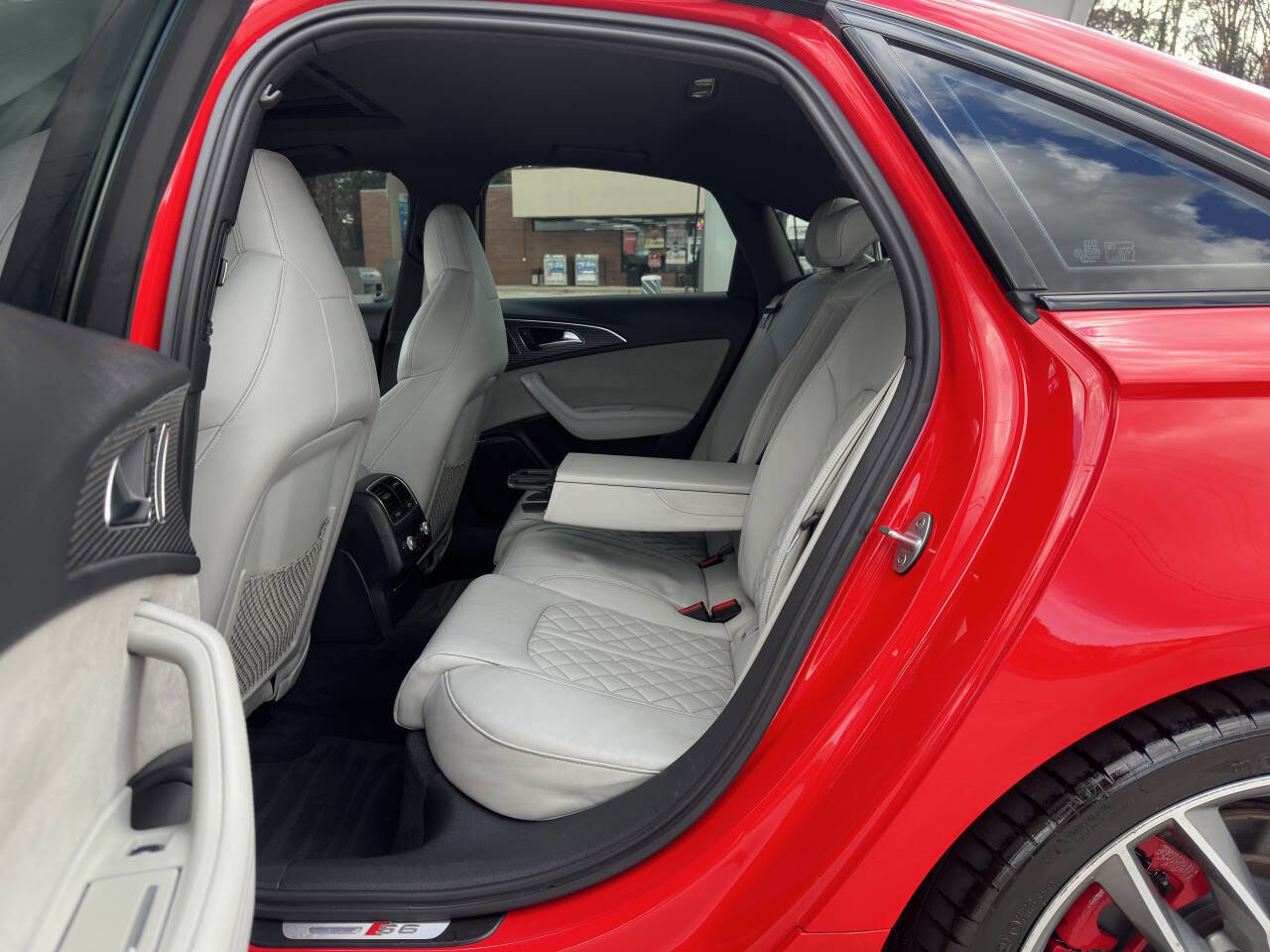 Used 2018 Audi S6 Premium Plus w/ S Sport Package image 7