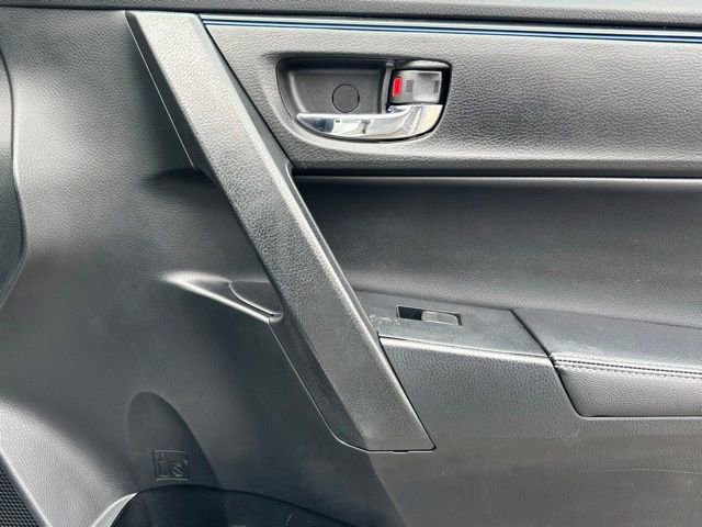 Used 2017 Toyota Corolla L image 20