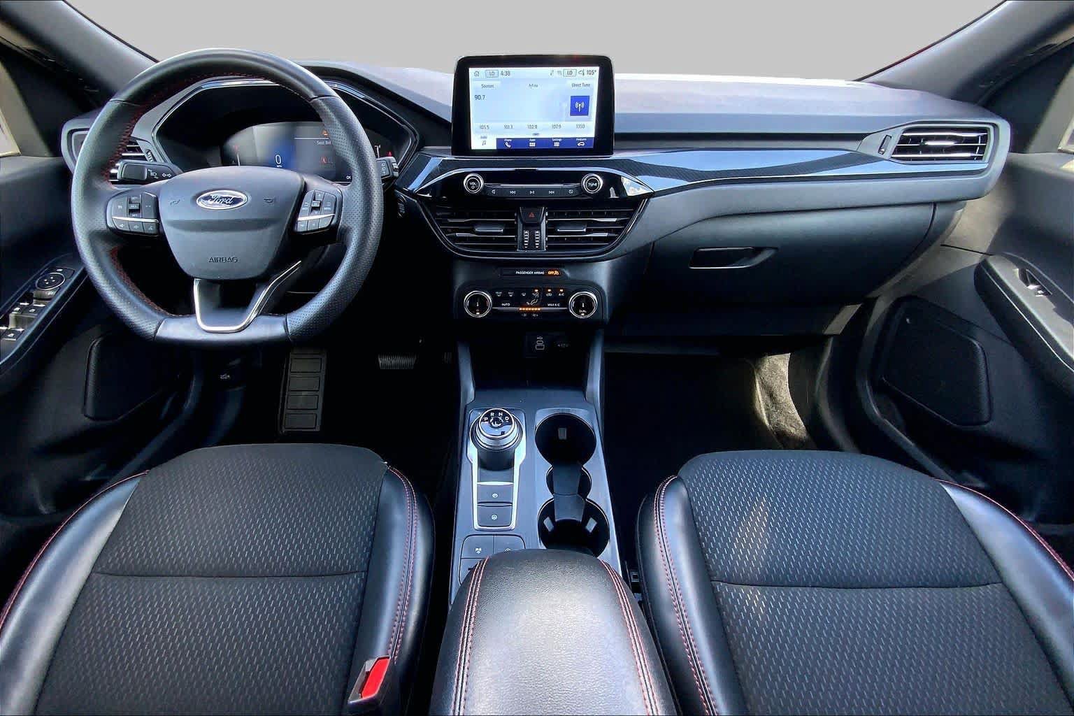 Used 2025 Ford Escape ST-Line AWD/4WD image 15