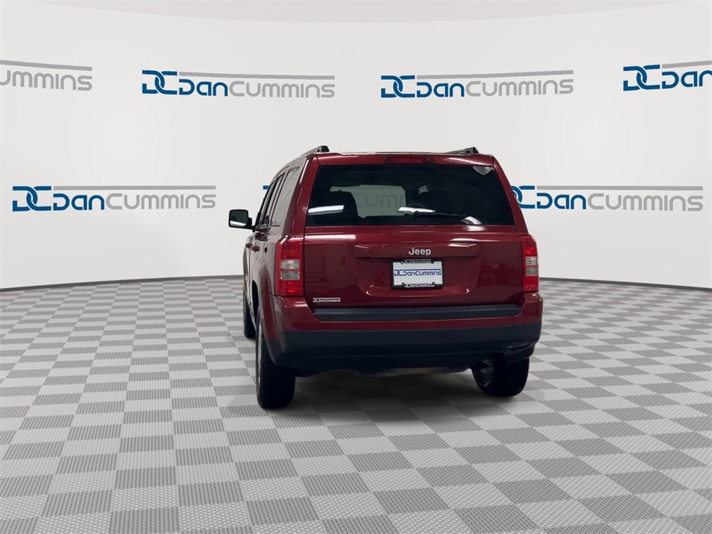 Used 2014 Jeep Patriot Sport w/ Power Value Group image 7