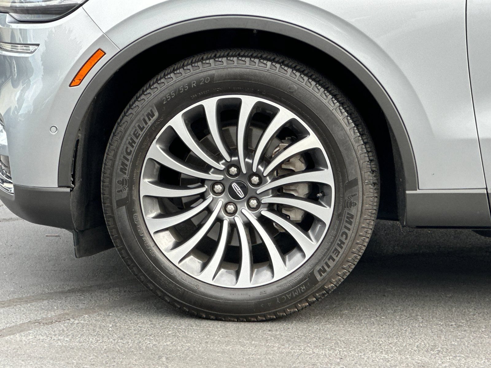 Certified 2023 Lincoln Aviator Reserve w/ Elements Package Plus RWD image 26