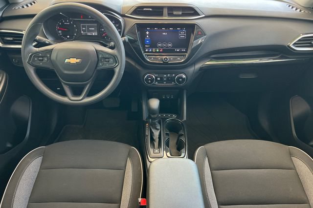 Used 2023 Chevrolet TrailBlazer LT w/ Convenience Package FWD image 15