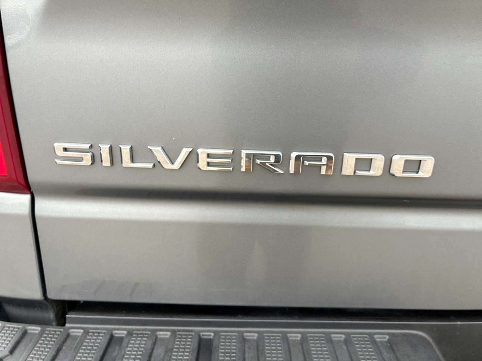 Certified 2021 Chevrolet Silverado 1500 RST w/ Z71 Off-Road Package image 31