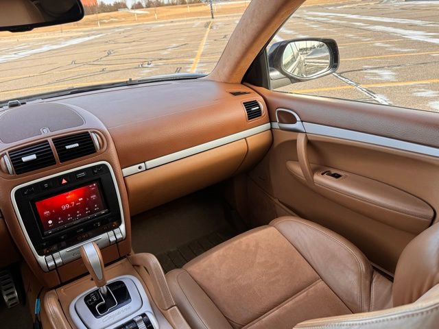 Used 2008 Porsche Cayenne GTS image 15