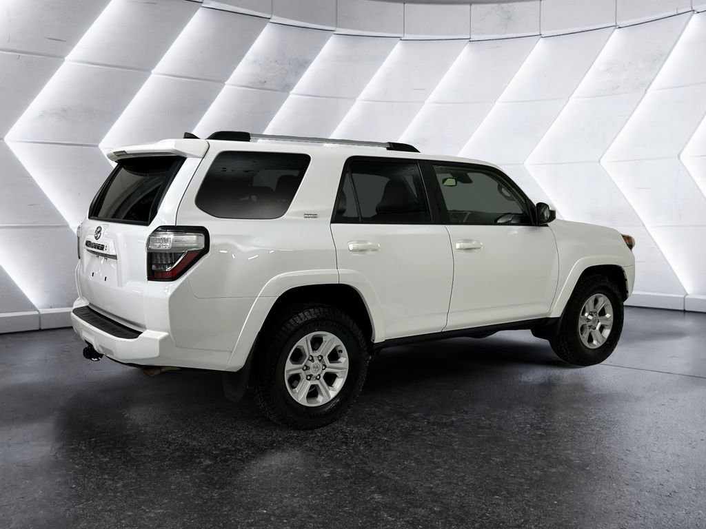 Used 2024 Toyota 4Runner SR5 RWD image 4