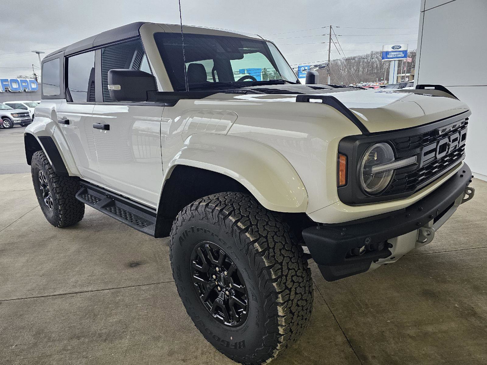 Used 2024 Ford Bronco Raptor w/ Interior Carbon Fiber Pack 6 image 7
