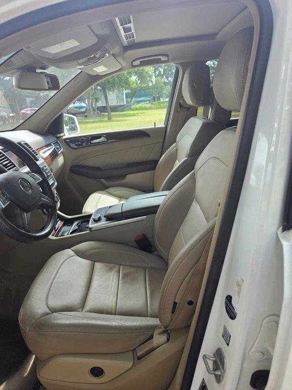 Used 2015 Mercedes-Benz GL 320 BlueTEC 4MATIC image 6