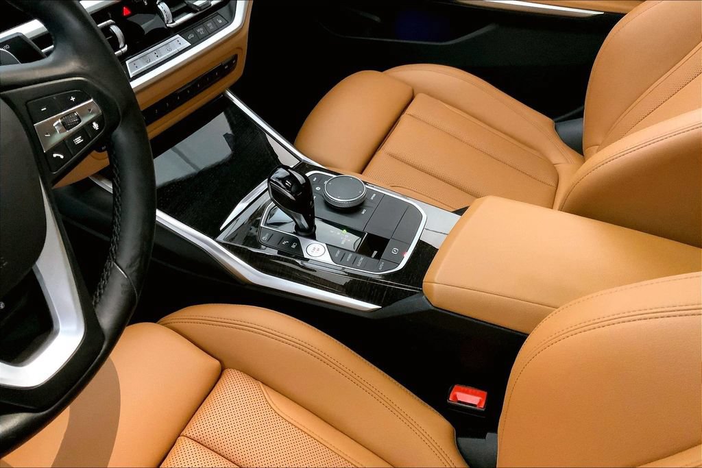 Used 2022 BMW 330e xDrive w/ Premium Package AWD/4WD image 22