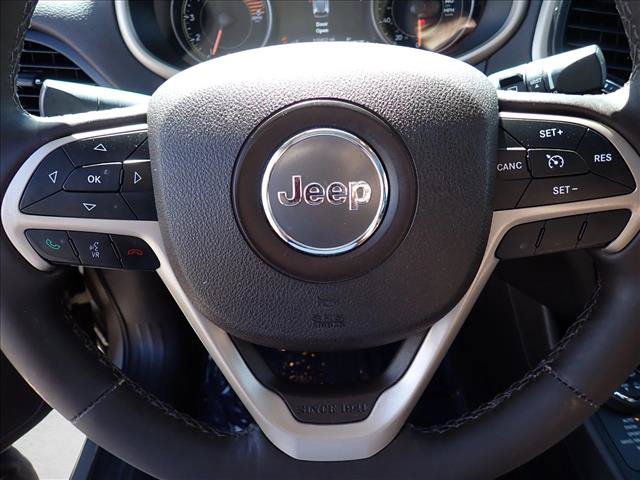Used 2016 Jeep Cherokee Trailhawk w/ Comfort/Convenience Group AWD/4WD image 19