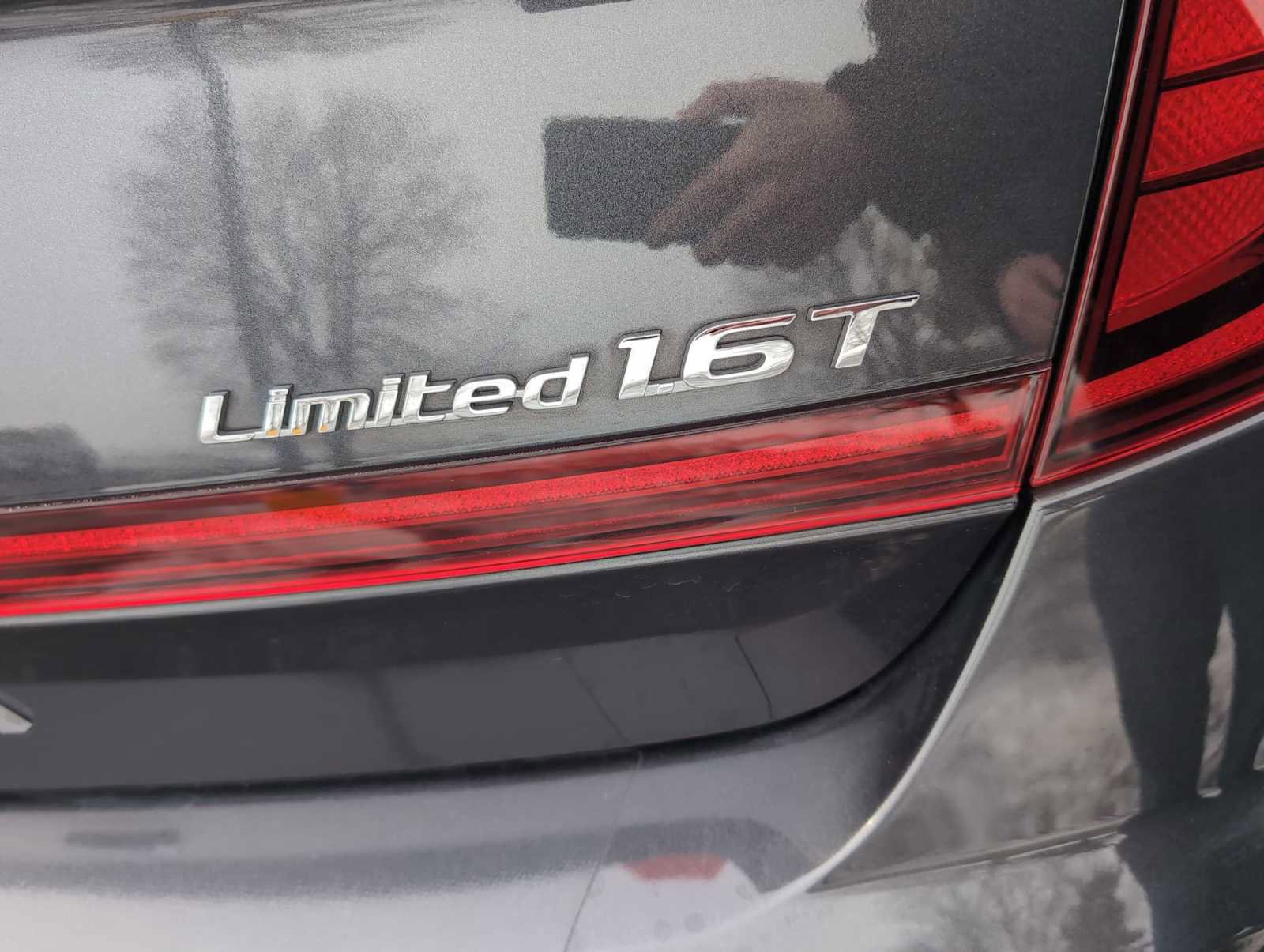 Used 2021 Hyundai Sonata Limited image 40