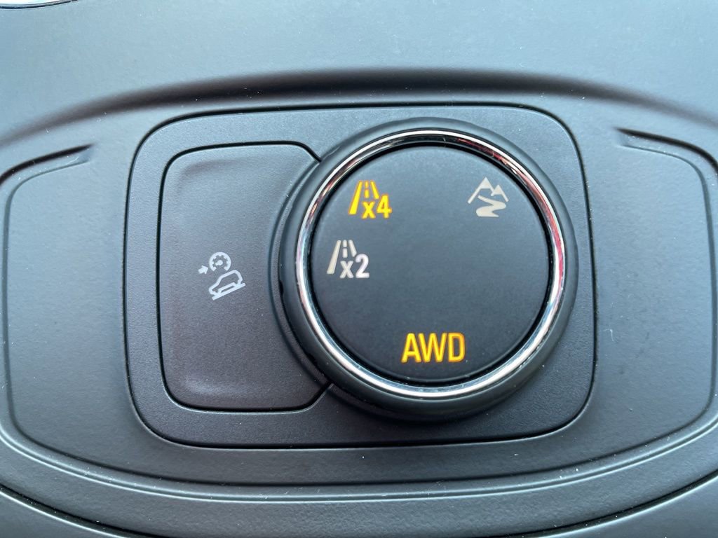 Used 2018 GMC Terrain SLE image 21