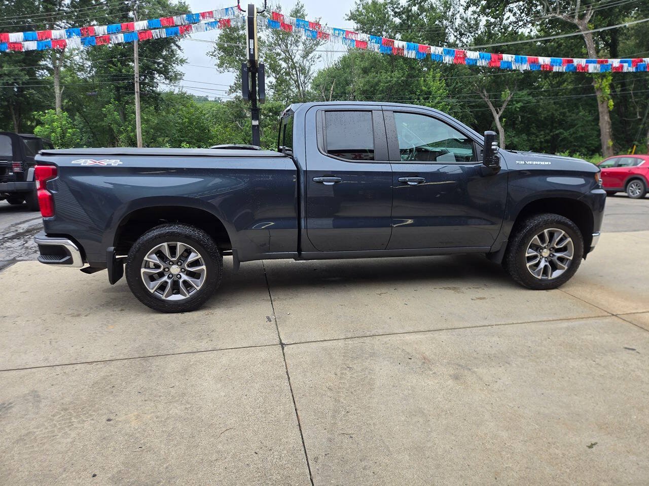 Used 2019 Chevrolet Silverado 1500 LT w/ All-Star Edition AWD/4WD image 8