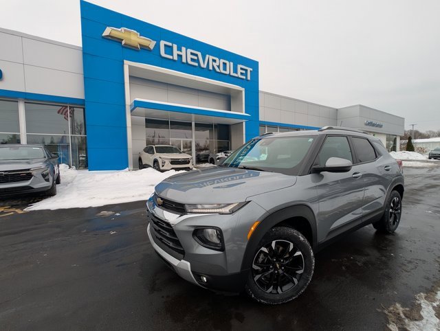 Used 2023 Chevrolet TrailBlazer LT w/ Convenience Package image 23